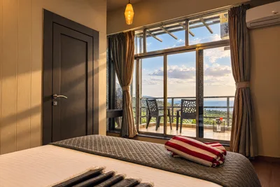 First floor bedroom 4 (Private Balcony Suite)